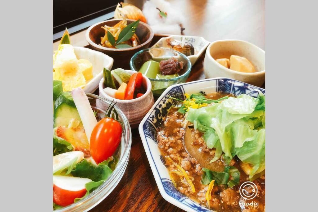 ゲストハウス+カフェわ　１日１組限定！ 築１００年の農家の古民家で宿泊体験、薪でお風呂沸かせます。焚き火もできます。 Kannami Eksteriør billede
