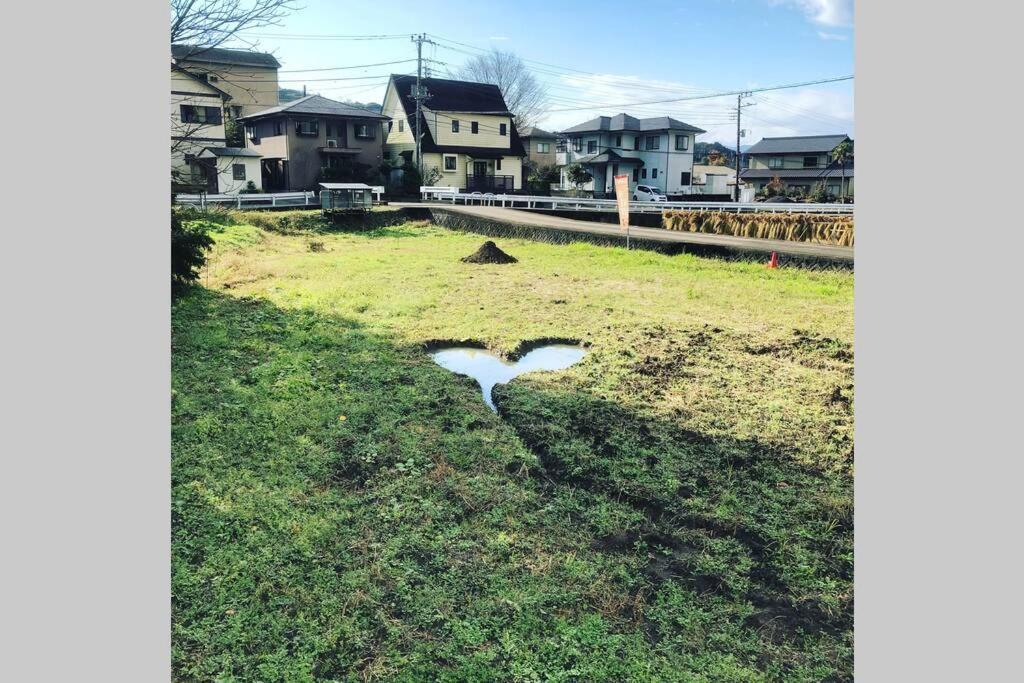 ゲストハウス+カフェわ　１日１組限定！ 築１００年の農家の古民家で宿泊体験、薪でお風呂沸かせます。焚き火もできます。 Kannami Eksteriør billede